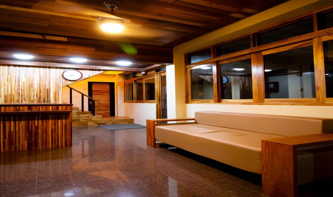 Mahogany Tourist Inn Bacolod Luaran gambar